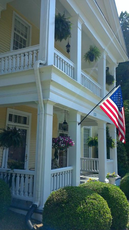 Governor'S Corner Bed & Breakfast Russellville Exterior photo